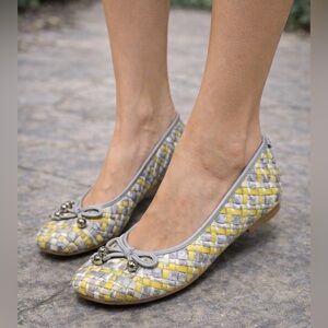 -Elliot Luca Yellow Gray Woven Leather Flats Women’s Size 8